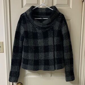 🌷3 for$25🌷Carole Little, US S, Grey & Black Plaid Long Sleeve Cowl Neck Sweater